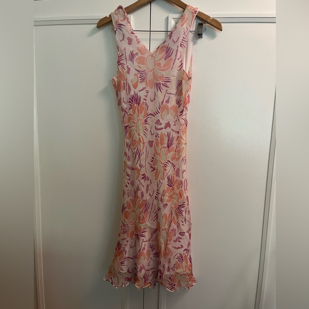Silk peach floral dress size small - Picture 2 of 4